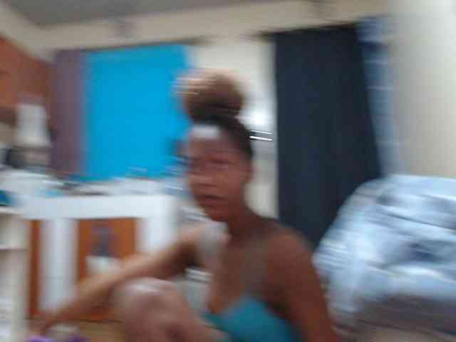 ItsYaGirlPookie webcam