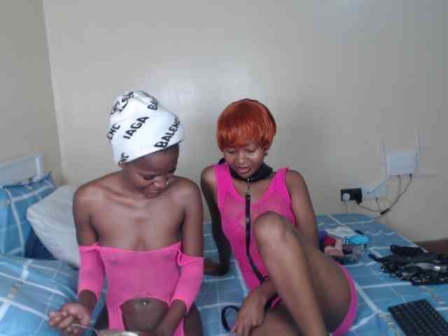 ItsYaGirlPookie webcam