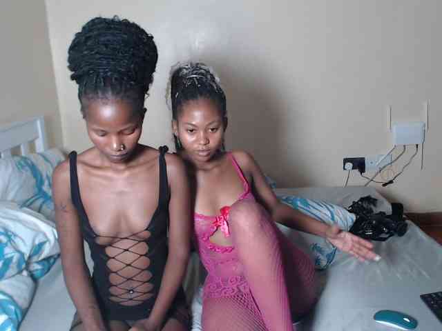 ItsYaGirlPookie webcam