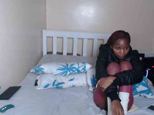 ItsYaGirlPookie webcam