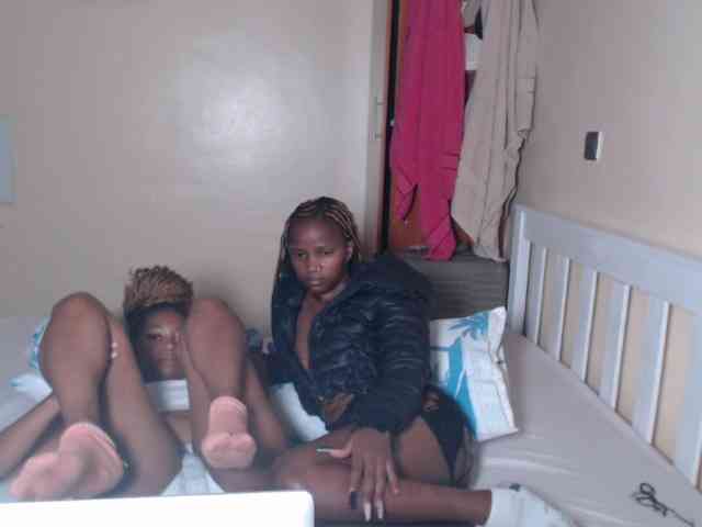 ItsYaGirlPookie webcam