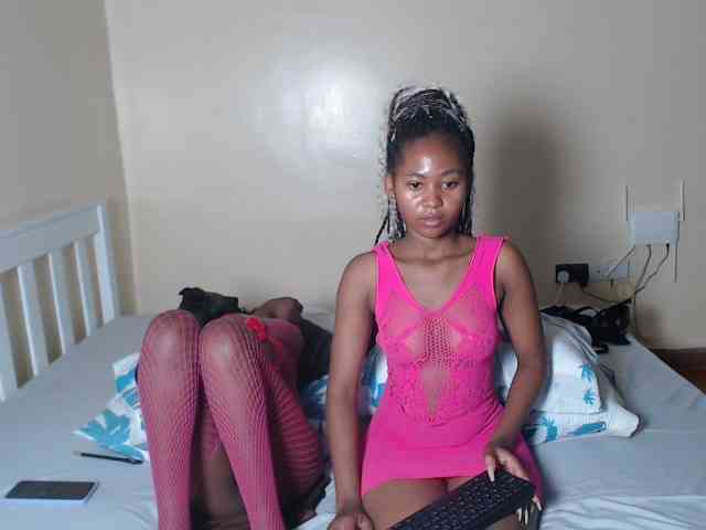 ItsYaGirlPookie webcam