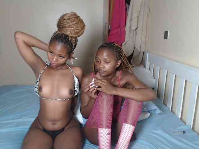 ItsYaGirlPookie webcam