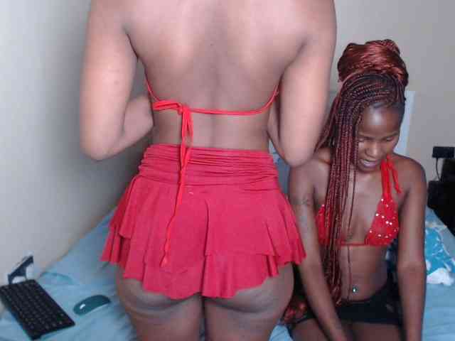 ItsYaGirlPookie webcam