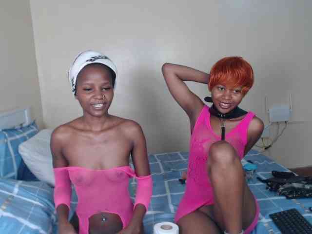 ItsYaGirlPookie webcam