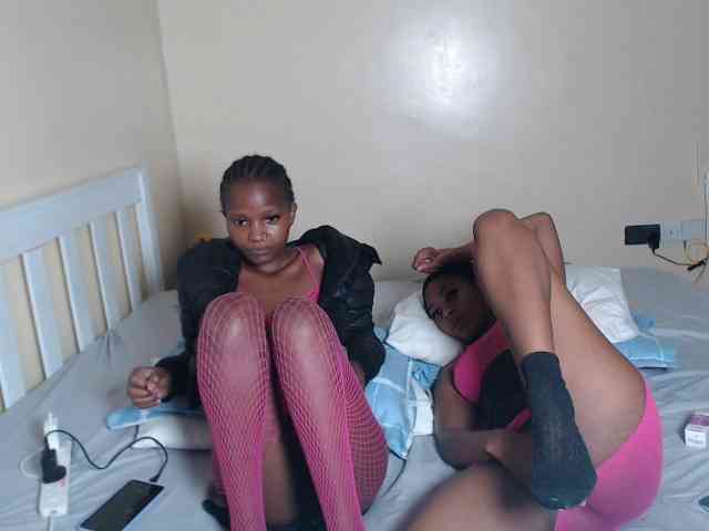 ItsYaGirlPookie webcam