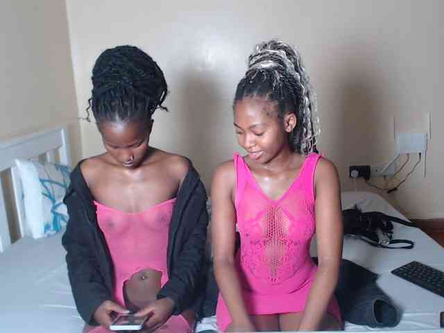 ItsYaGirlPookie webcam