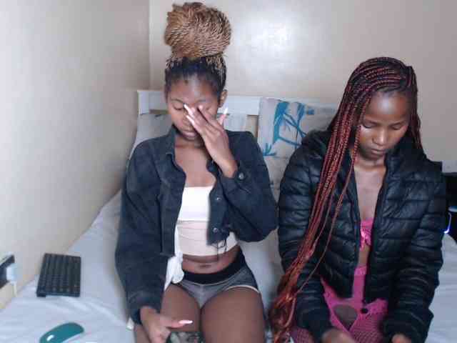 ItsYaGirlPookie webcam