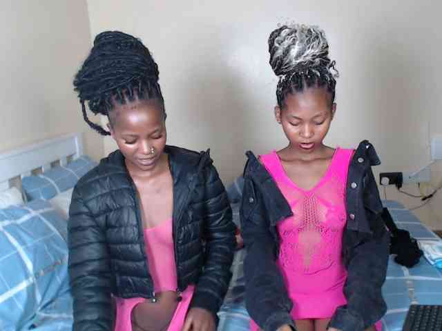 ItsYaGirlPookie webcam