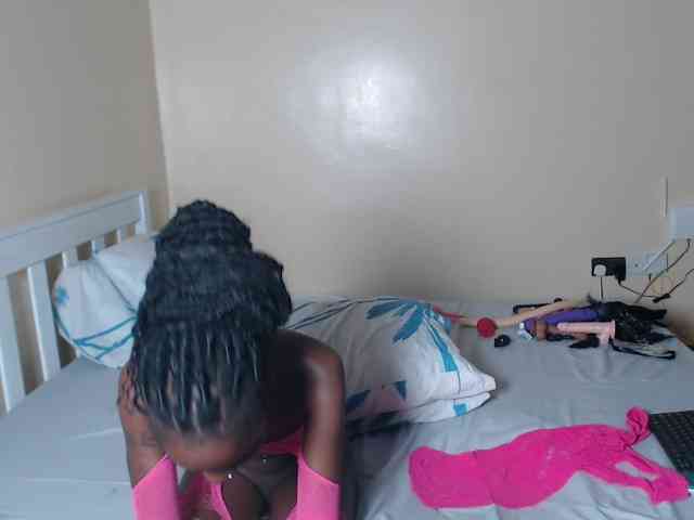 ItsYaGirlPookie webcam