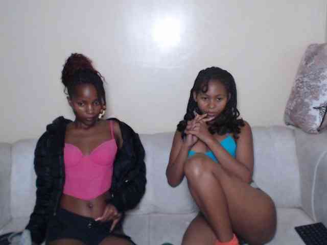 ItsYaGirlPookie webcam