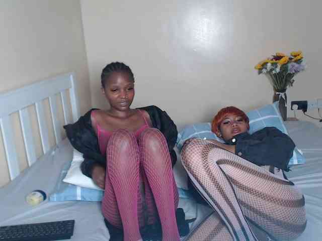 ItsYaGirlPookie webcam