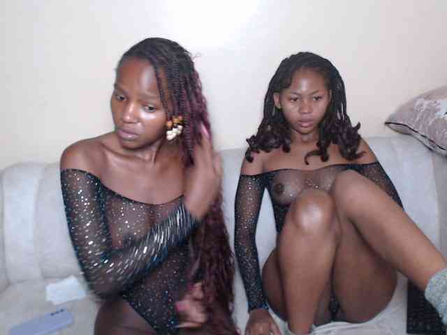 ItsYaGirlPookie webcam