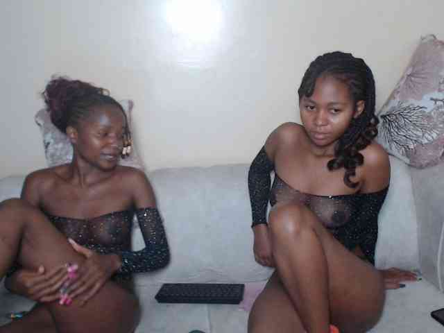 ItsYaGirlPookie webcam