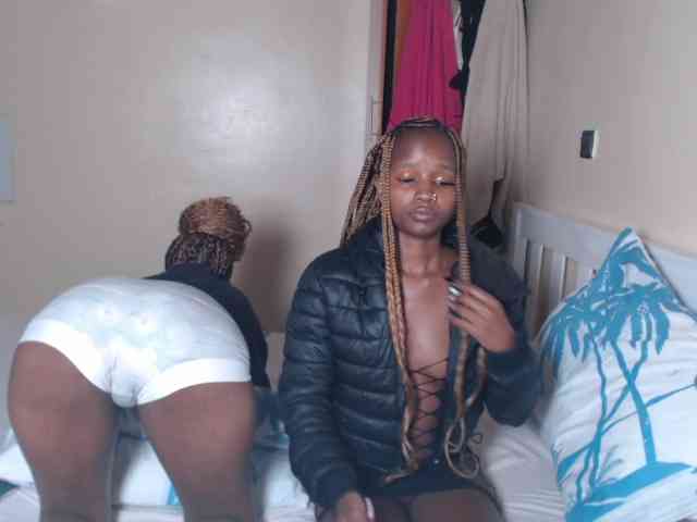 ItsYaGirlPookie webcam