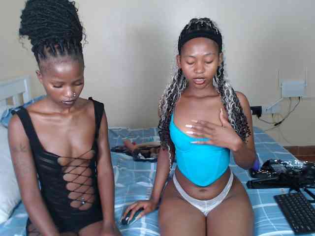 ItsYaGirlPookie webcam