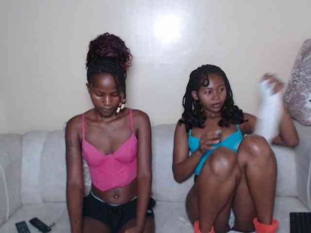 ItsYaGirlPookie webcam