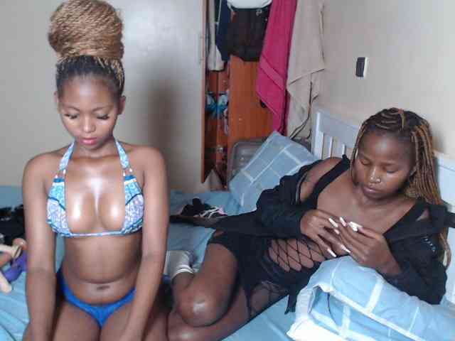 ItsYaGirlPookie webcam