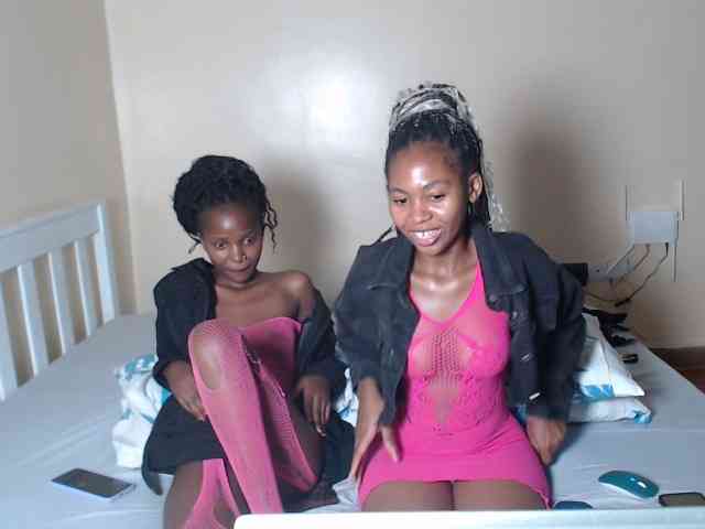 ItsYaGirlPookie webcam