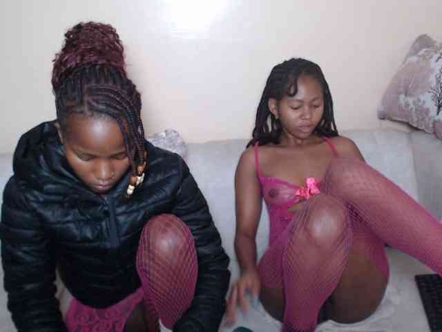 ItsYaGirlPookie webcam