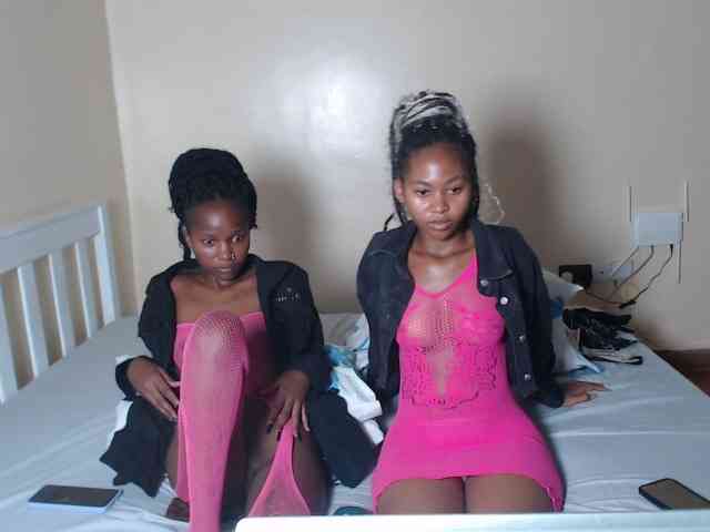 ItsYaGirlPookie webcam