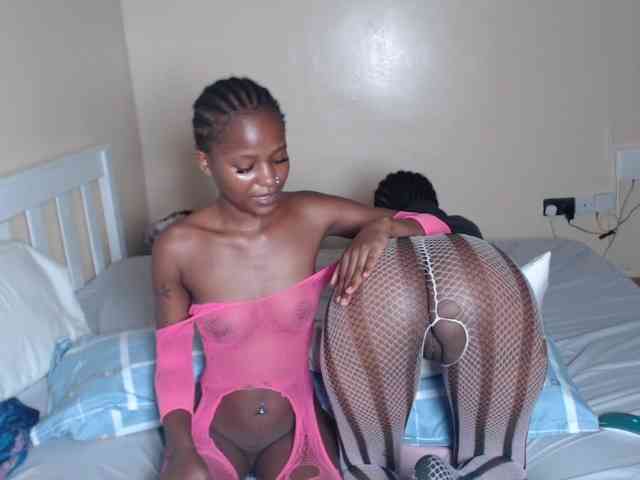 ItsYaGirlPookie webcam