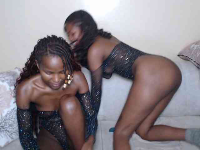 ItsYaGirlPookie webcam