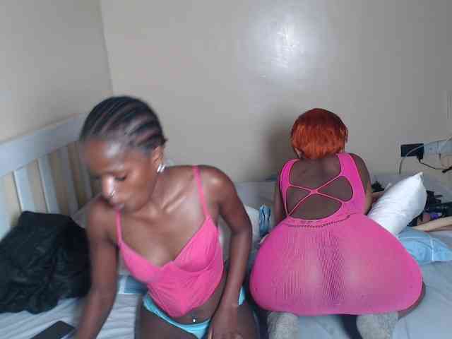 ItsYaGirlPookie webcam