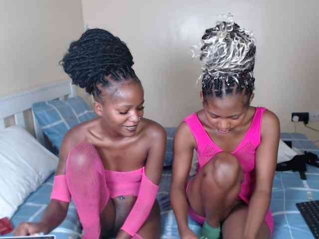 ItsYaGirlPookie webcam