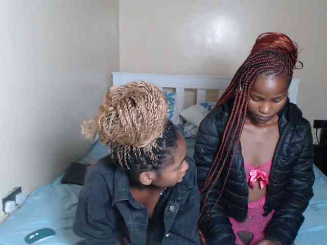 ItsYaGirlPookie webcam