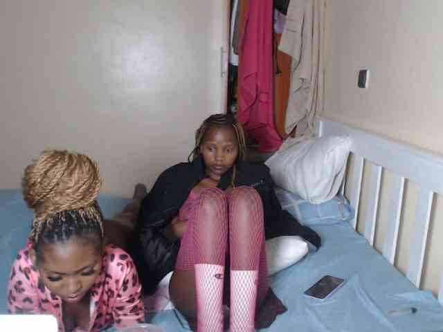 ItsYaGirlPookie webcam