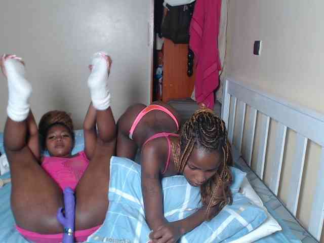 ItsYaGirlPookie webcam