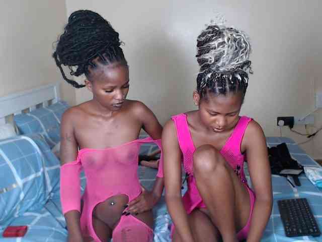 ItsYaGirlPookie webcam