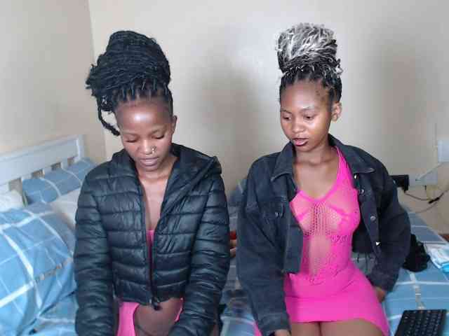 ItsYaGirlPookie webcam