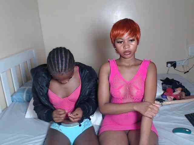 ItsYaGirlPookie webcam