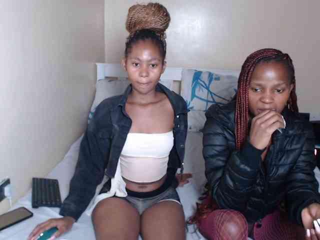 ItsYaGirlPookie webcam