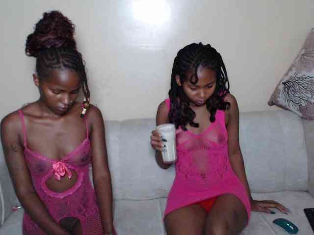 ItsYaGirlPookie webcam