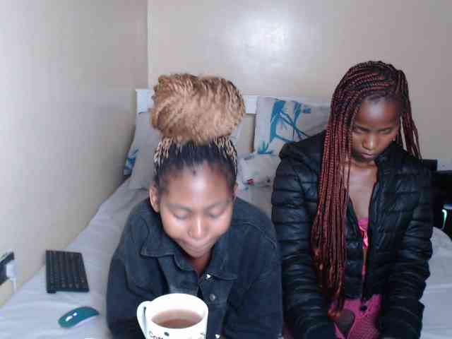 ItsYaGirlPookie webcam