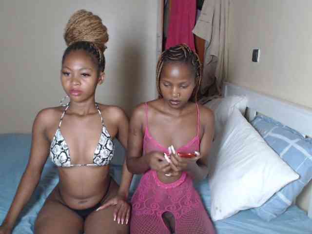 ItsYaGirlPookie webcam