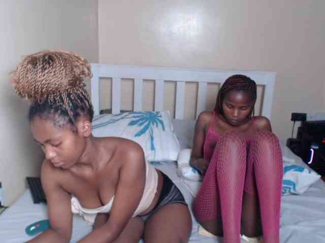 ItsYaGirlPookie webcam