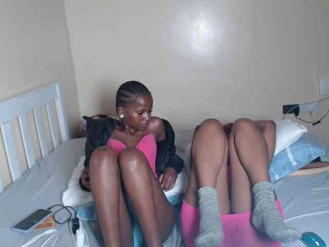 ItsYaGirlPookie webcam