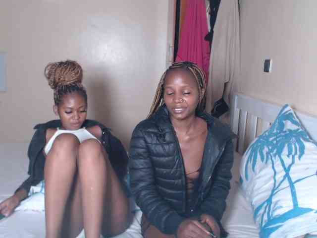 ItsYaGirlPookie webcam