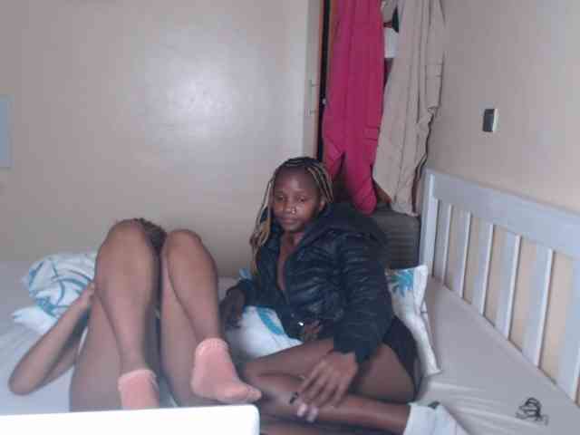 ItsYaGirlPookie webcam