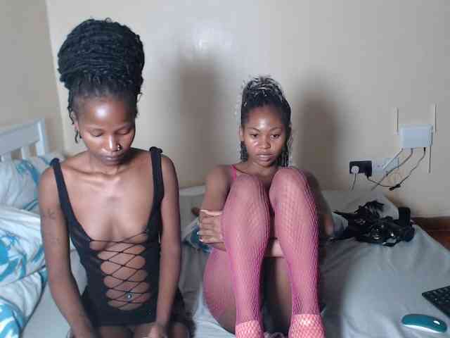 ItsYaGirlPookie webcam