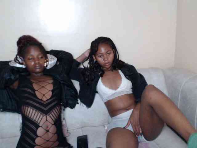 ItsYaGirlPookie webcam