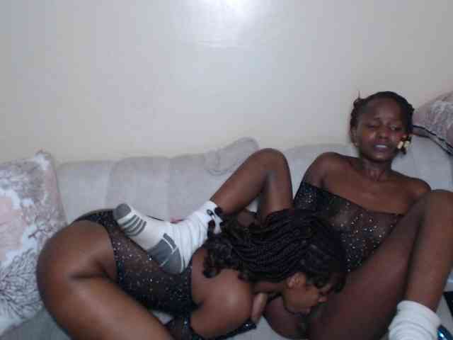 ItsYaGirlPookie webcam