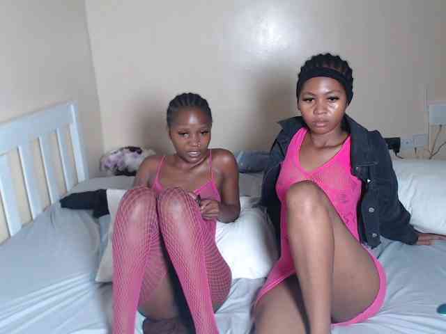 ItsYaGirlPookie webcam