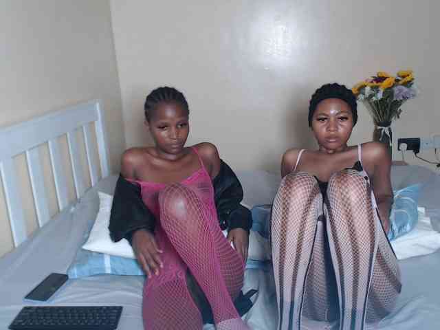 ItsYaGirlPookie webcam