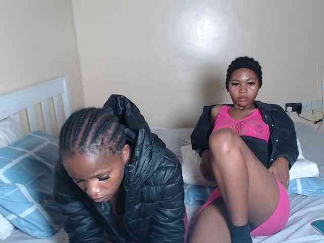 ItsYaGirlPookie webcam