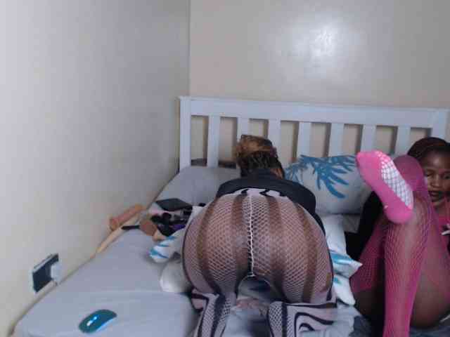 ItsYaGirlPookie webcam